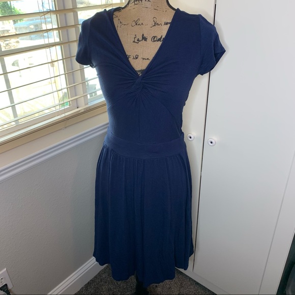 Dolan Anthropologie T-Shirt Twist Top Dress - Picture 1 of 12